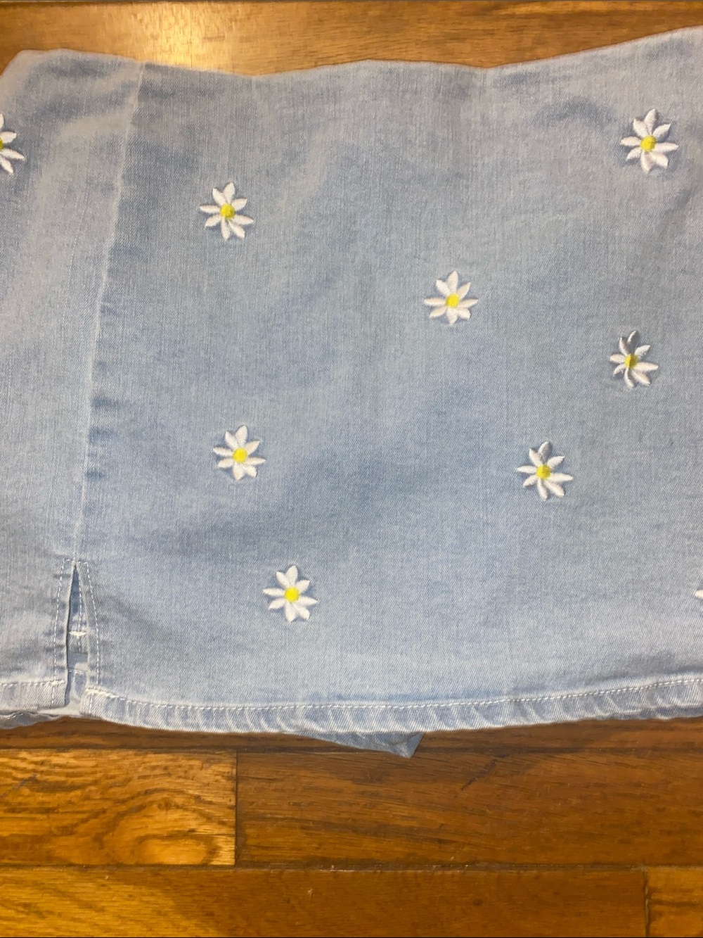 Love Tree Daisy Jean Skort